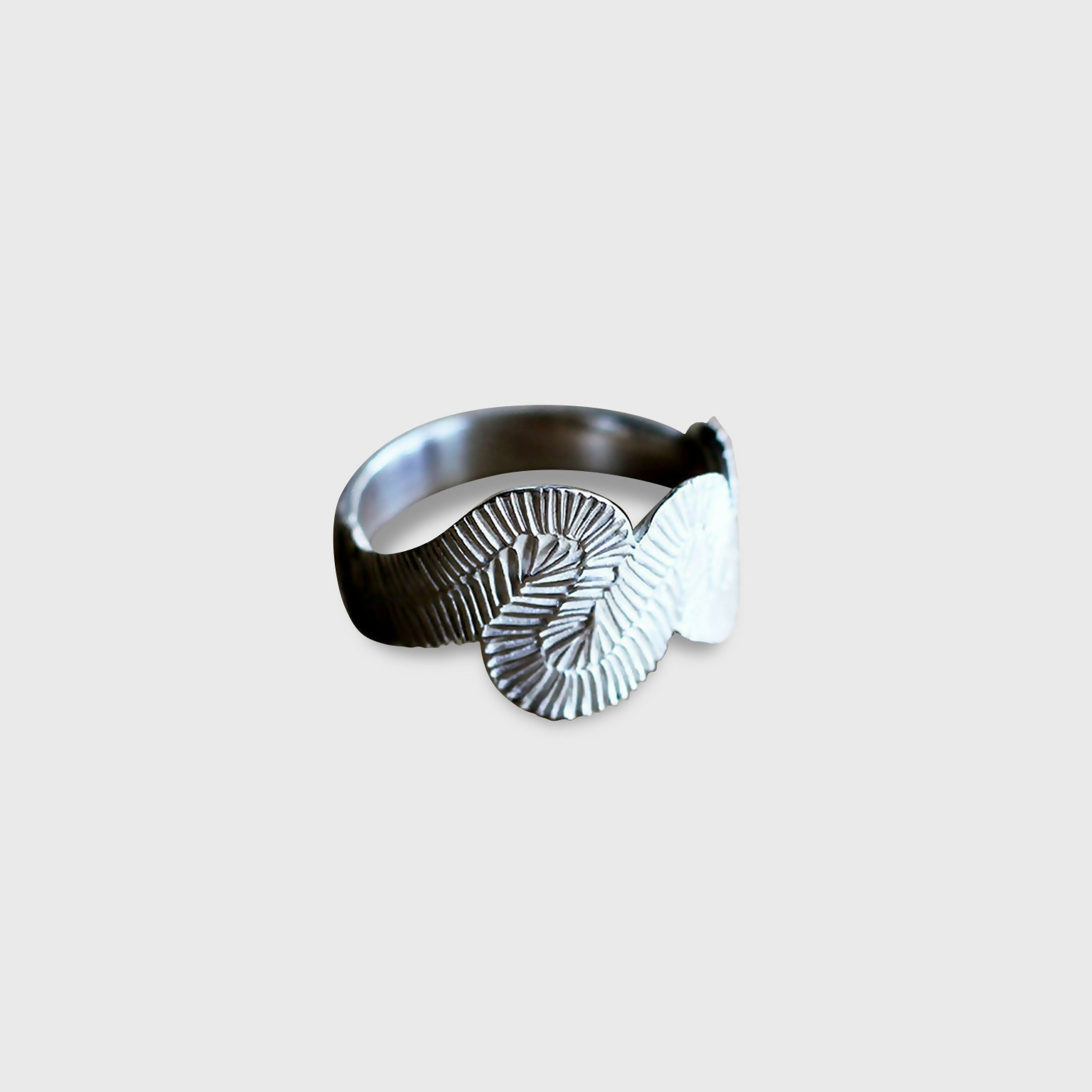 Bague Volute, Anneau zigzag en argent massif 925 recyclé | EMPREINTES Paris