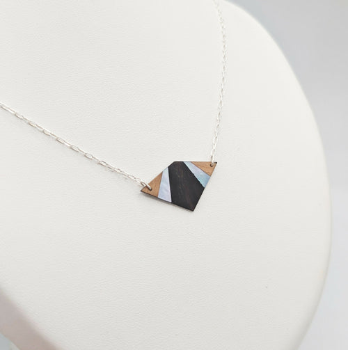 collier_fly_7_le_galludec_marqueterie copie | EMPREINTES Paris - EMPREINTES Paris