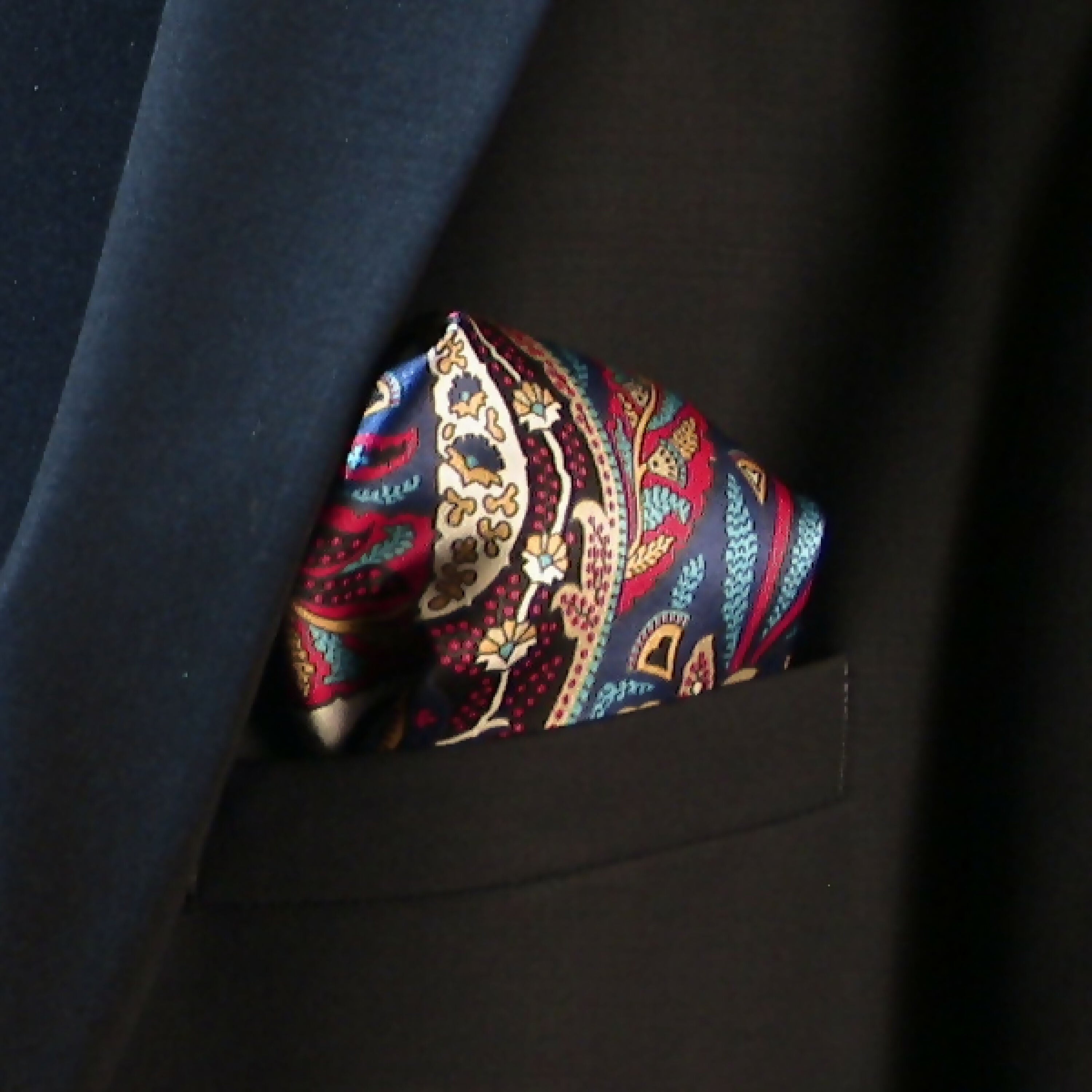 Pochette soie homme - cachemire rayure | EMPREINTES Paris