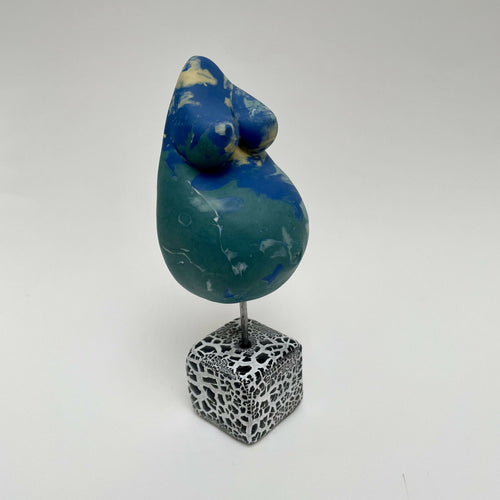 sculpture_femme_enceinte_neriage_porcelaine_multicolore_9_guenaelle_grassi copie | EMPREINTES Paris - EMPREINTES Paris