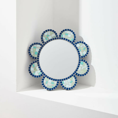 miroir_fleur_vert_contours_bleus_solene_leglise copie 2 | EMPREINTES Paris - EMPREINTES Paris