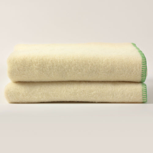 plaid_haute_laine_cestrede_ivoire_finition_basilic_midipy copie | EMPREINTES Paris - EMPREINTES Paris