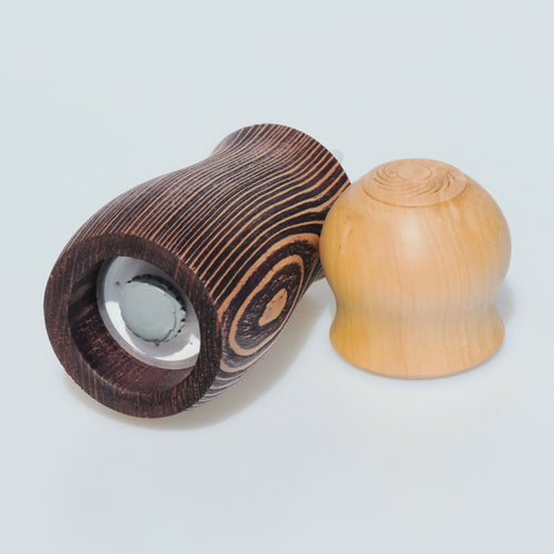 moulin_a_poivre_en_meleze_et_pommier_latelier_du_mercantour | EMPREINTES Paris - EMPREINTES Paris