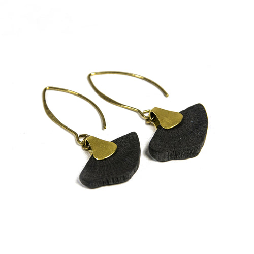 boucles_doreilles_mini_hime_fuli_ginko_3_charcoal_eskimeit copie | EMPREINTES Paris - EMPREINTES Paris