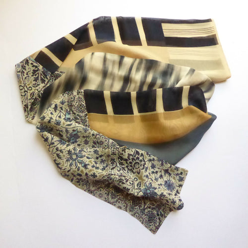 Foulard mousseline soie Graphic flower blue | EMPREINTES Paris - EMPREINTES Paris