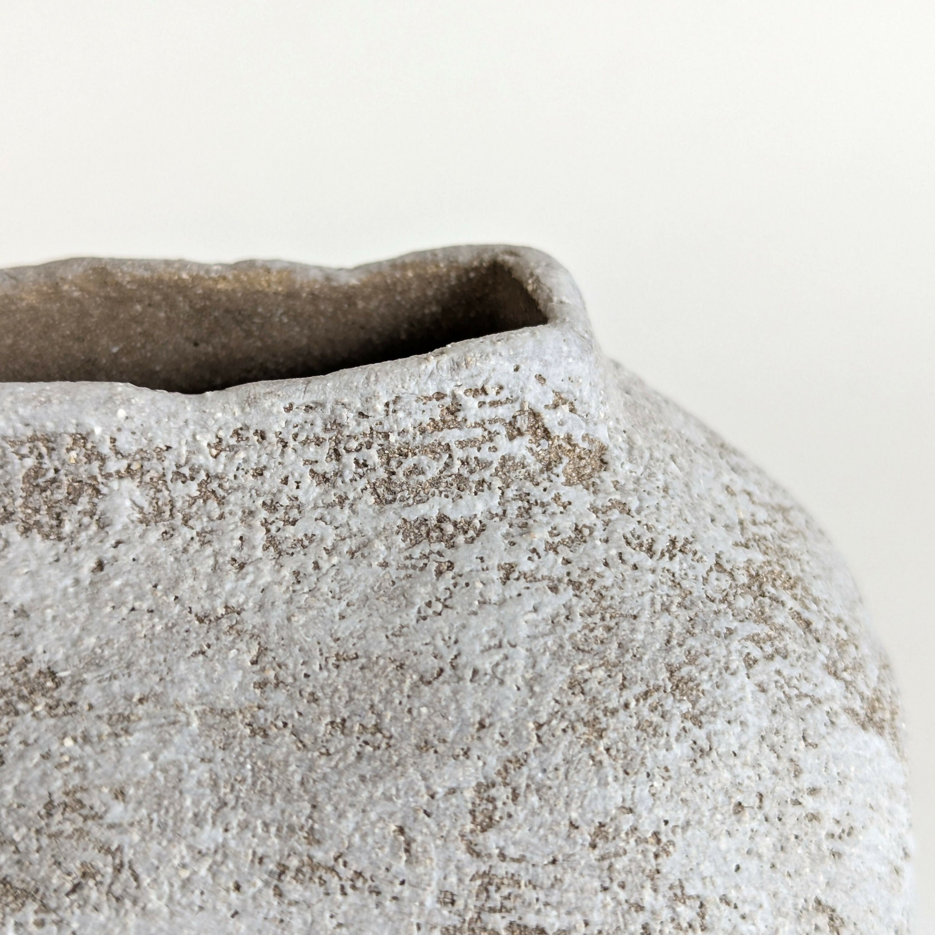 vase_rectangulaire_ll_delphine_dugue_atelier_matmae_ceramique copie | EMPREINTES Paris