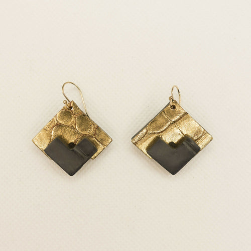 boucles_doreilles_carrees_julie_troncin_maroquinerie copie | EMPREINTES Paris - EMPREINTES Paris