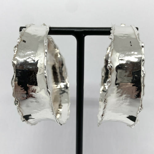 GUPeADhgtw | EMPREINTES Paris - EMPREINTES Paris