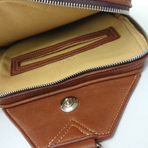 sacoche_en_cuir_hector_lappara | EMPREINTES Paris - EMPREINTES Paris