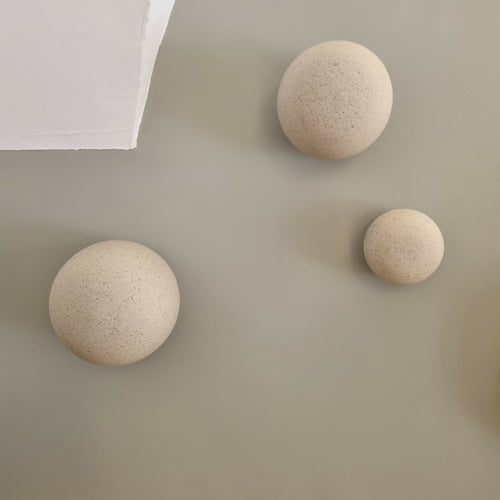 spheres_decoratives_murales_ou_a_poser_douce_ceramique copie | EMPREINTES Paris - EMPREINTES Paris