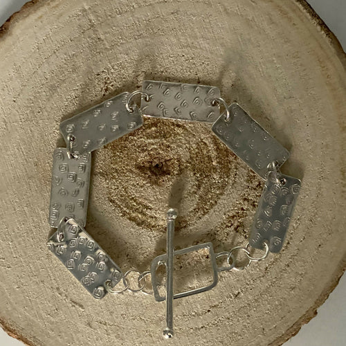 Bracelet en argent massif martelé, motif spirales | EMPREINTES Paris - EMPREINTES Paris