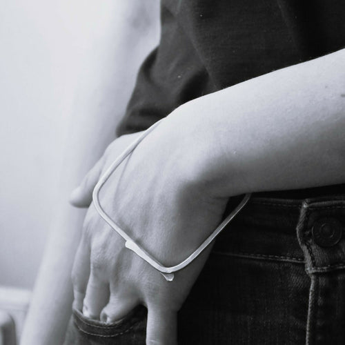 jonc_large_les_carres_imparfaits copie | EMPREINTES Paris - EMPREINTES Paris