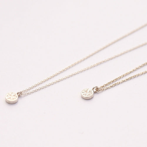 Collier Pastille gravé à la main en argent | EMPREINTES Paris - EMPREINTES Paris