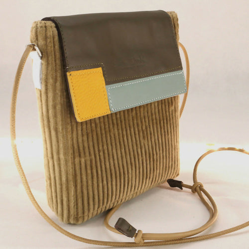 sac_le_petit_carre_velours_–_elegance_et_chaleur_pour_lhiver_sylvie_strohl | EMPREINTES Paris - EMPREINTES Paris