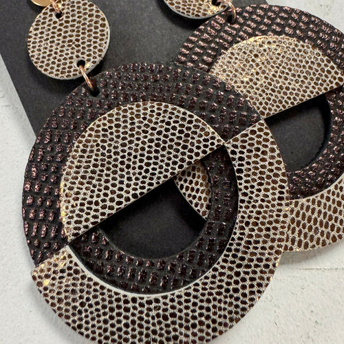 boucles_doreilles_retro_chic_bordeaux_dorees_inversees_julie_troncin_maroquinerie copie | EMPREINTES Paris - EMPREINTES Paris