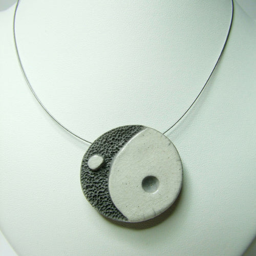 Collier Yin-Yang blanc | EMPREINTES Paris - EMPREINTES Paris
