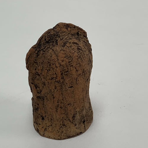 sculpture_petite_tete_de_femme_avec_coiffe_decoree_et_gravee_jade_sculptures copie | EMPREINTES Paris - EMPREINTES Paris