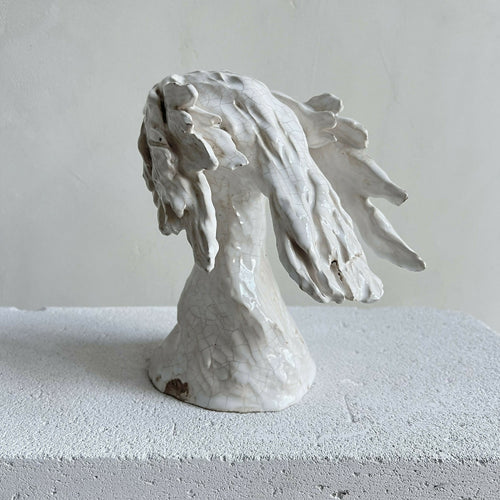 sculpture_corbeau_en_ceramique_craquelee_ivoire_cyril_paillot | EMPREINTES Paris - EMPREINTES Paris