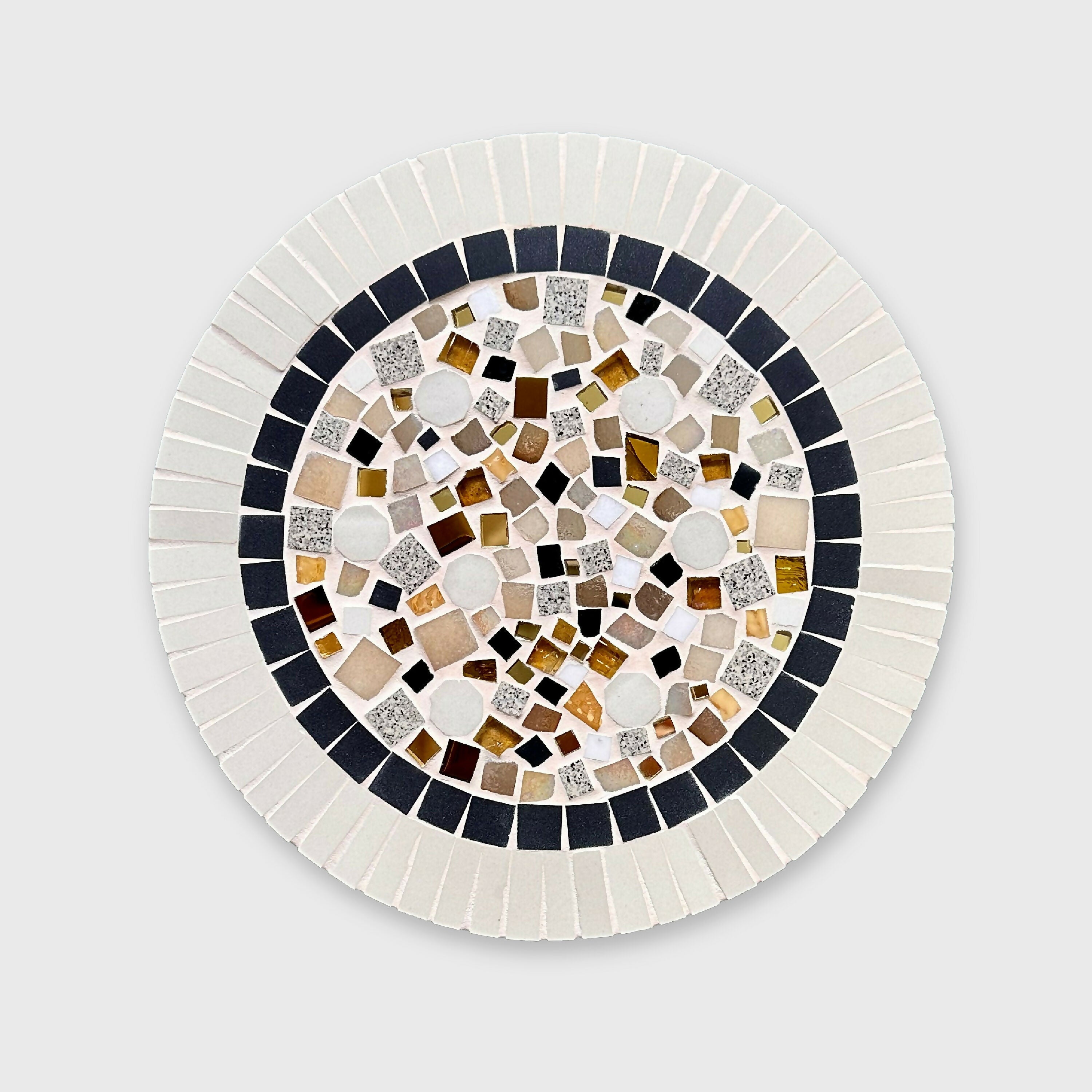 dessous_de_plat_blanc_et_or_confettis_anis_et_celadon copie | EMPREINTES Paris