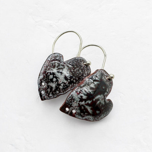 boucles_doreilles_coeurs_corbeaux_emaux_emoi copie | EMPREINTES Paris - EMPREINTES Paris