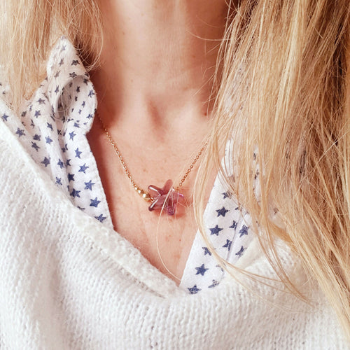 Collier petite étoile filante en verre de Murano rose et doré | EMPREINTES Paris - EMPREINTES Paris