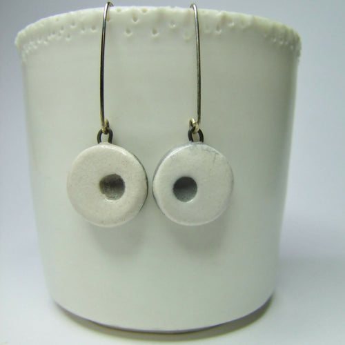 boucles_doreilles_pointees_blanches_chloe_bercovici_simplement_terre copie | EMPREINTES Paris - EMPREINTES Paris