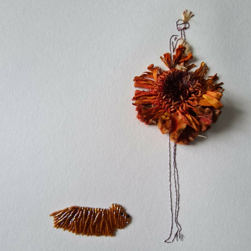 tableau_broderie_madame7_carole_bonneau | EMPREINTES Paris - EMPREINTES Paris