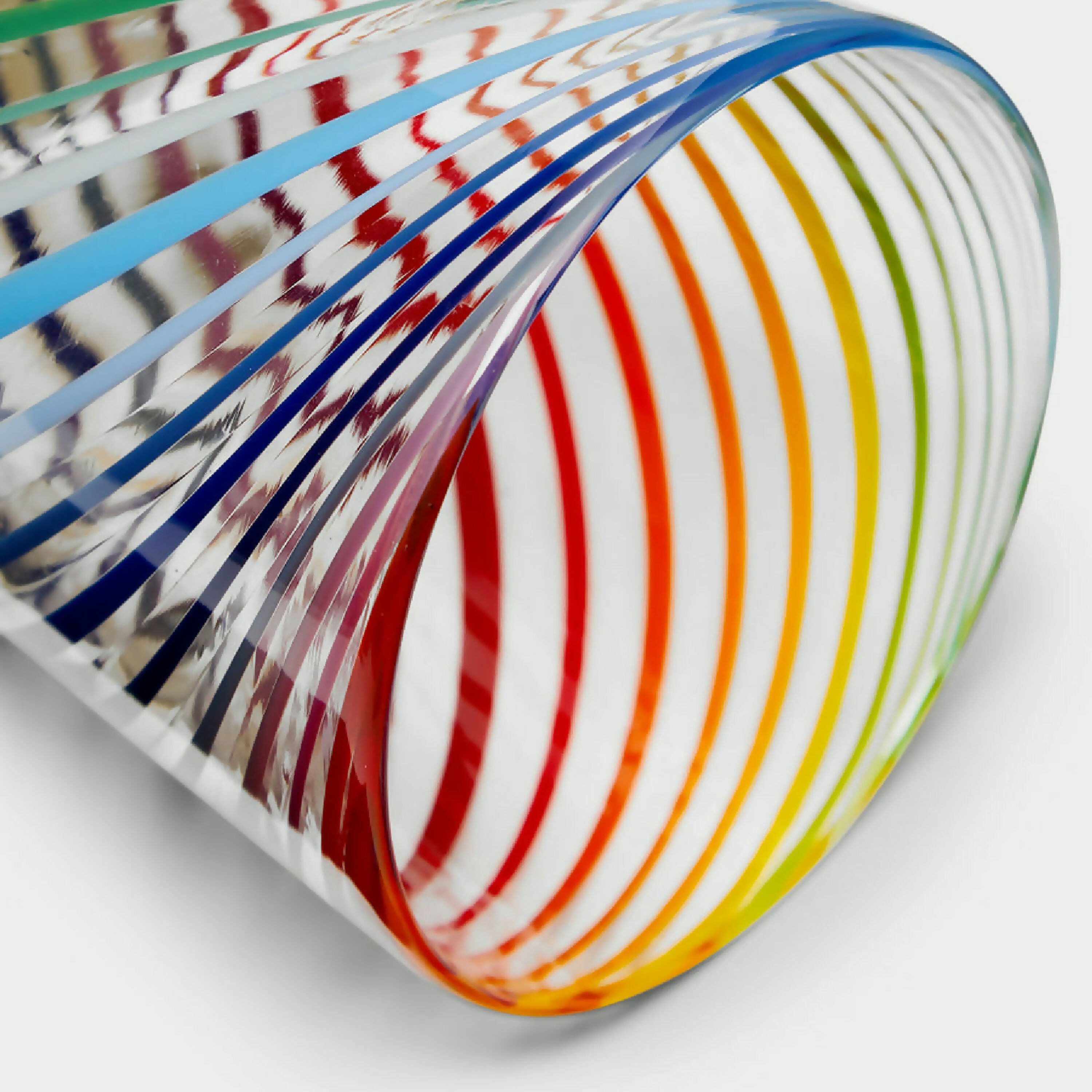 verre_filigrane_multicolore_pm_verrerie_de_gramat copie | EMPREINTES Paris