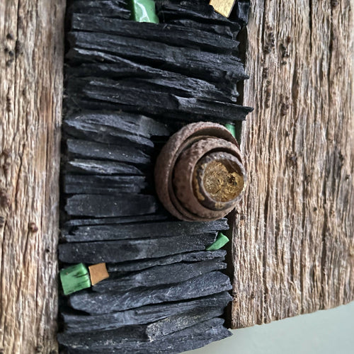 tableau_mosaique_nature_bois_ardoise_cupules_ii_musea_mosaique copie | EMPREINTES Paris - EMPREINTES Paris