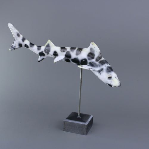 sculpture_requin_leopard_en_raku_nu_sara_grace_wevill copie | EMPREINTES Paris - EMPREINTES Paris