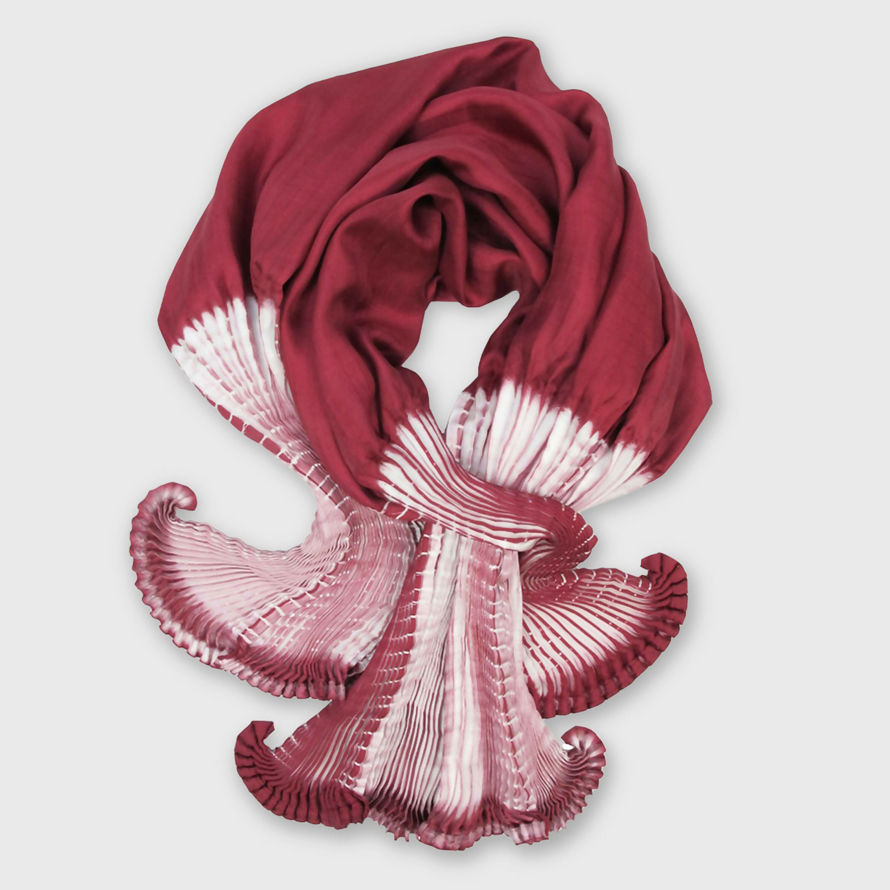 Foulard court plissé en twill de soie COULIPLI | EMPREINTES Paris
