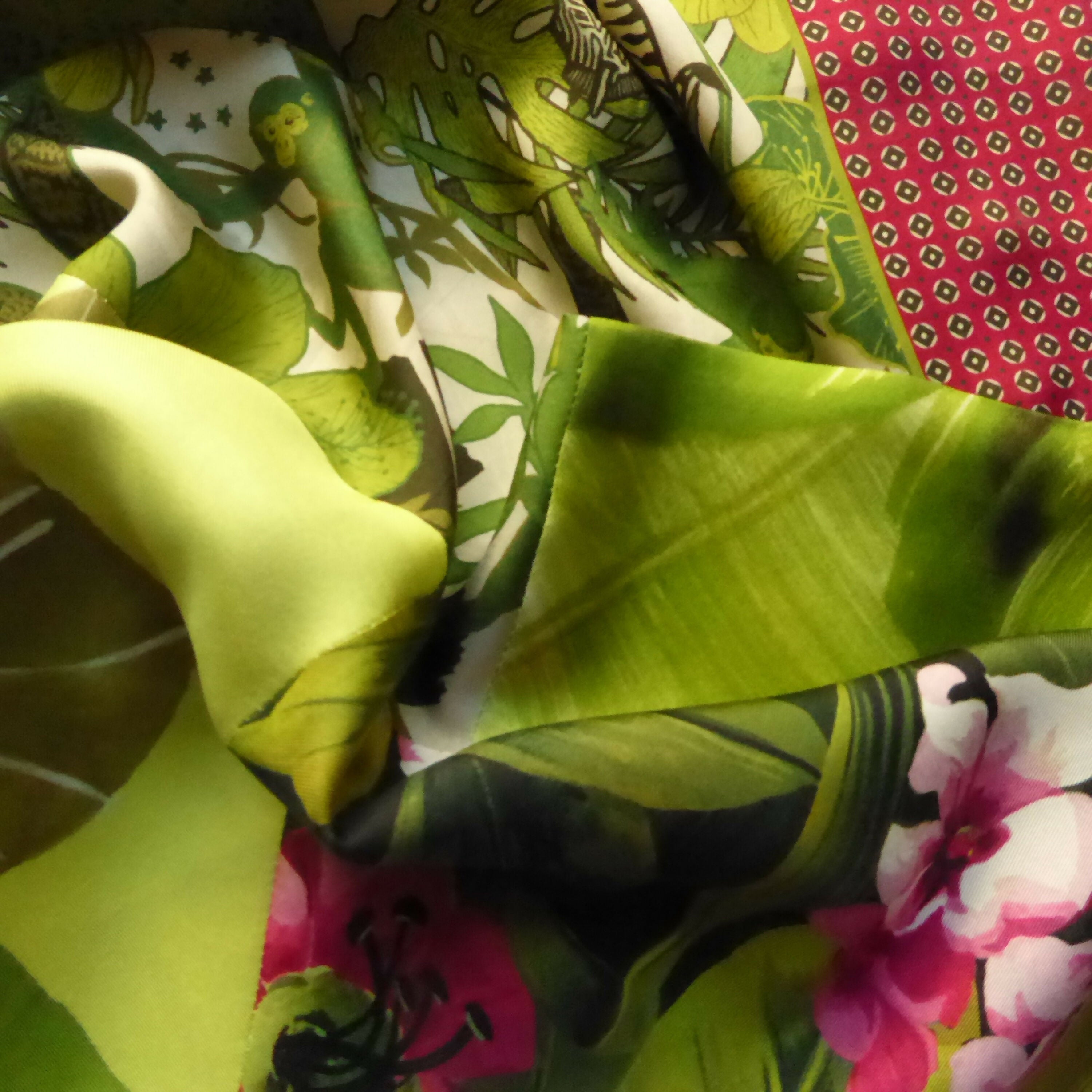 o5xiNprzjh | EMPREINTES Paris