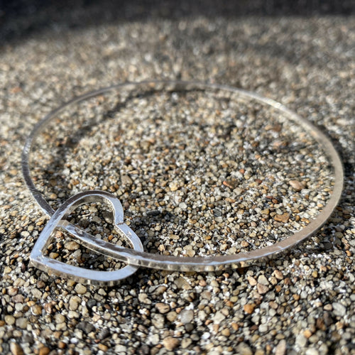 b5Rsz0sSIi | EMPREINTES Paris - EMPREINTES Paris