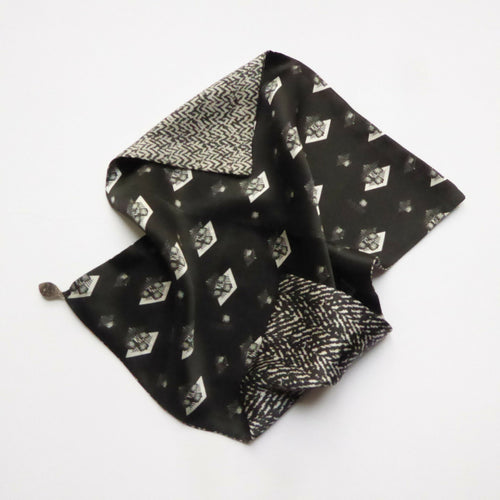 pochette_soie_homme_black_and_white_maya_hochman copie | EMPREINTES Paris - EMPREINTES Paris