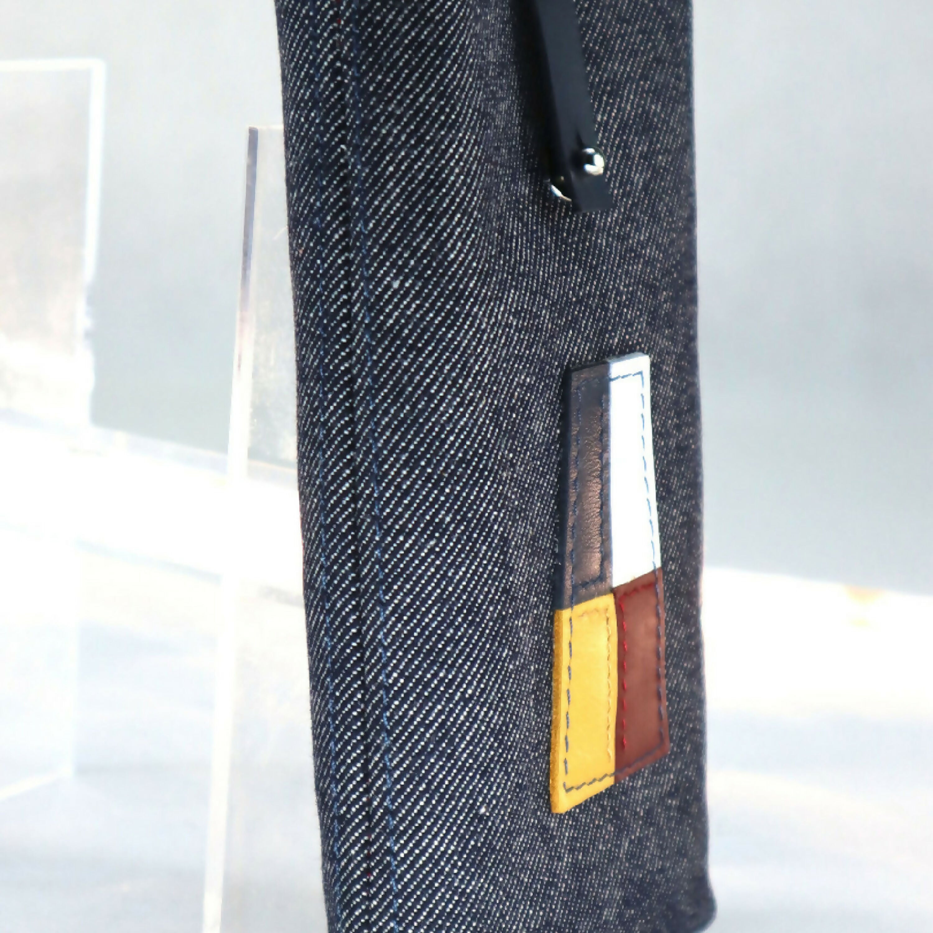 poche_telephone_nautic_–_pennant_n°_9_sylvie_strohl | EMPREINTES Paris