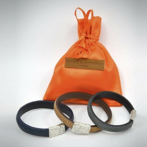 bracelet_en_galuchat_marron_fermoir_sirena_sylvie_zarnowski copie | EMPREINTES Paris - EMPREINTES Paris