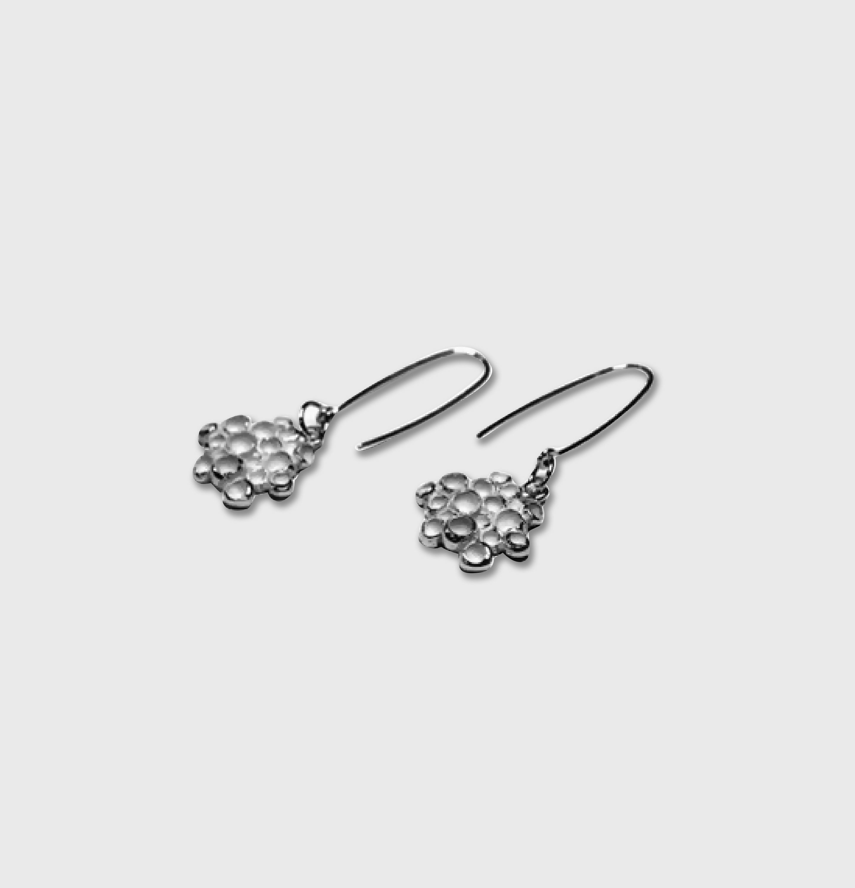 Boucles d’oreilles pendantes Ecume en argent massif | EMPREINTES Paris