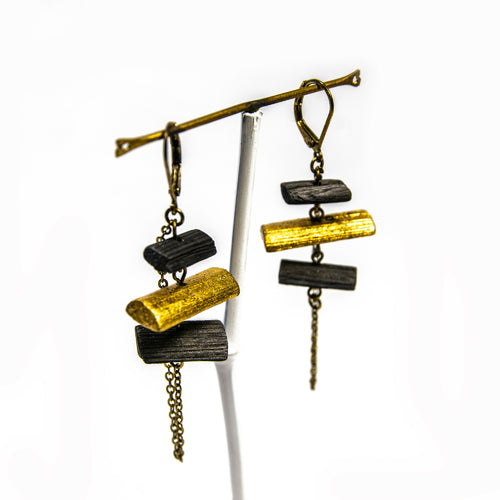 Boucles d’oreilles YAYOI-TSUBUTSUBU-KIN 3 - charcoal copie | EMPREINTES Paris - EMPREINTES Paris