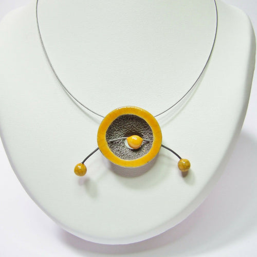collier_miro_calder_jaune_chloe_bercovici_simplement_terre copie | EMPREINTES Paris - EMPREINTES Paris