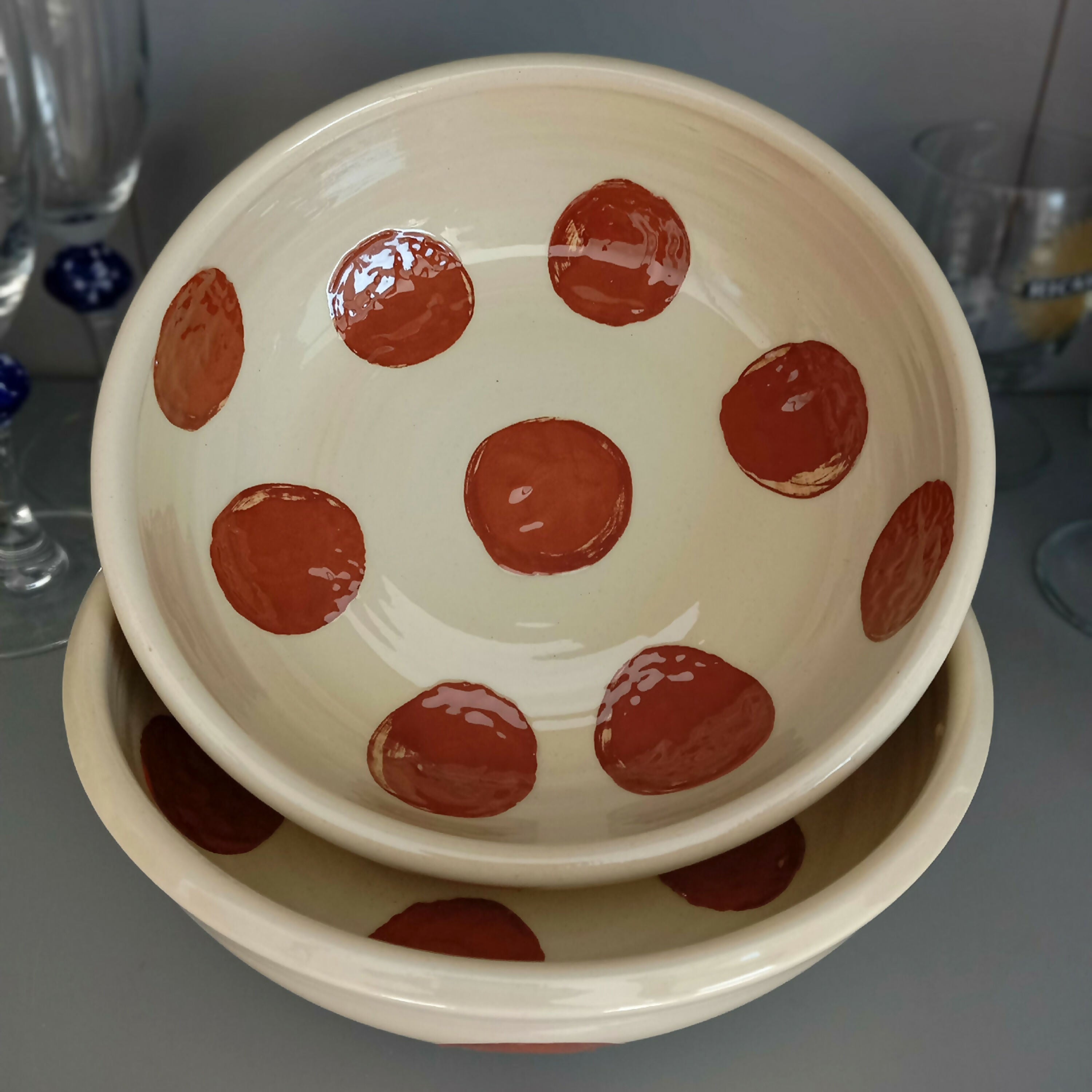 assiette_creuse_pois_rouges_georgie_blin_ceramiste copie | EMPREINTES Paris