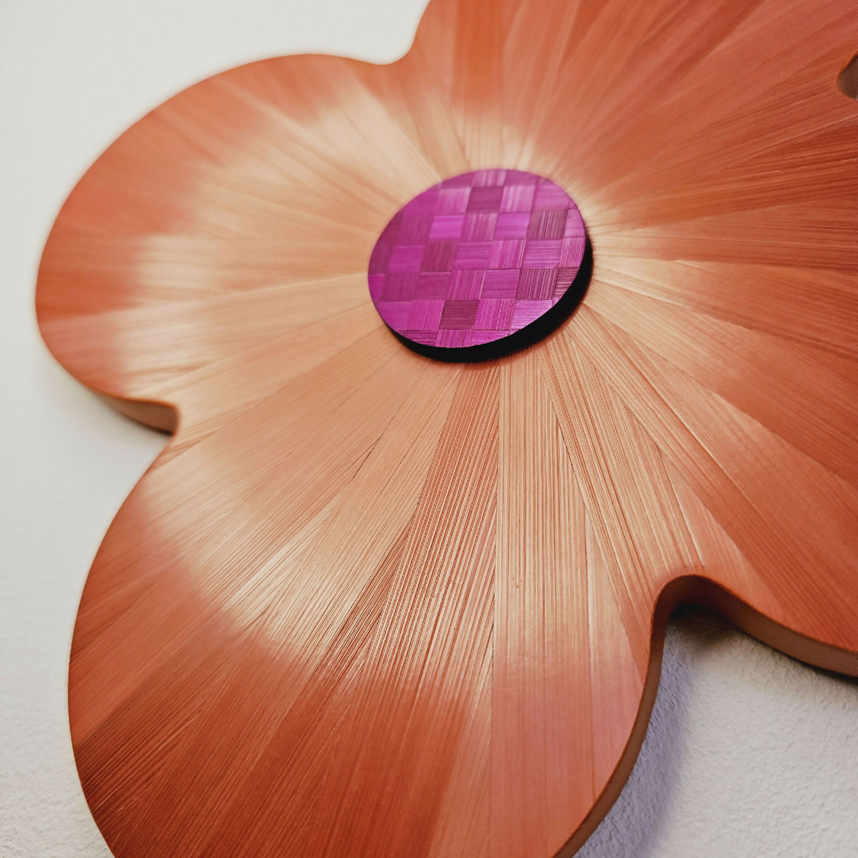 FlowerPower - fleur en marqueterie de paille orange | EMPREINTES Paris