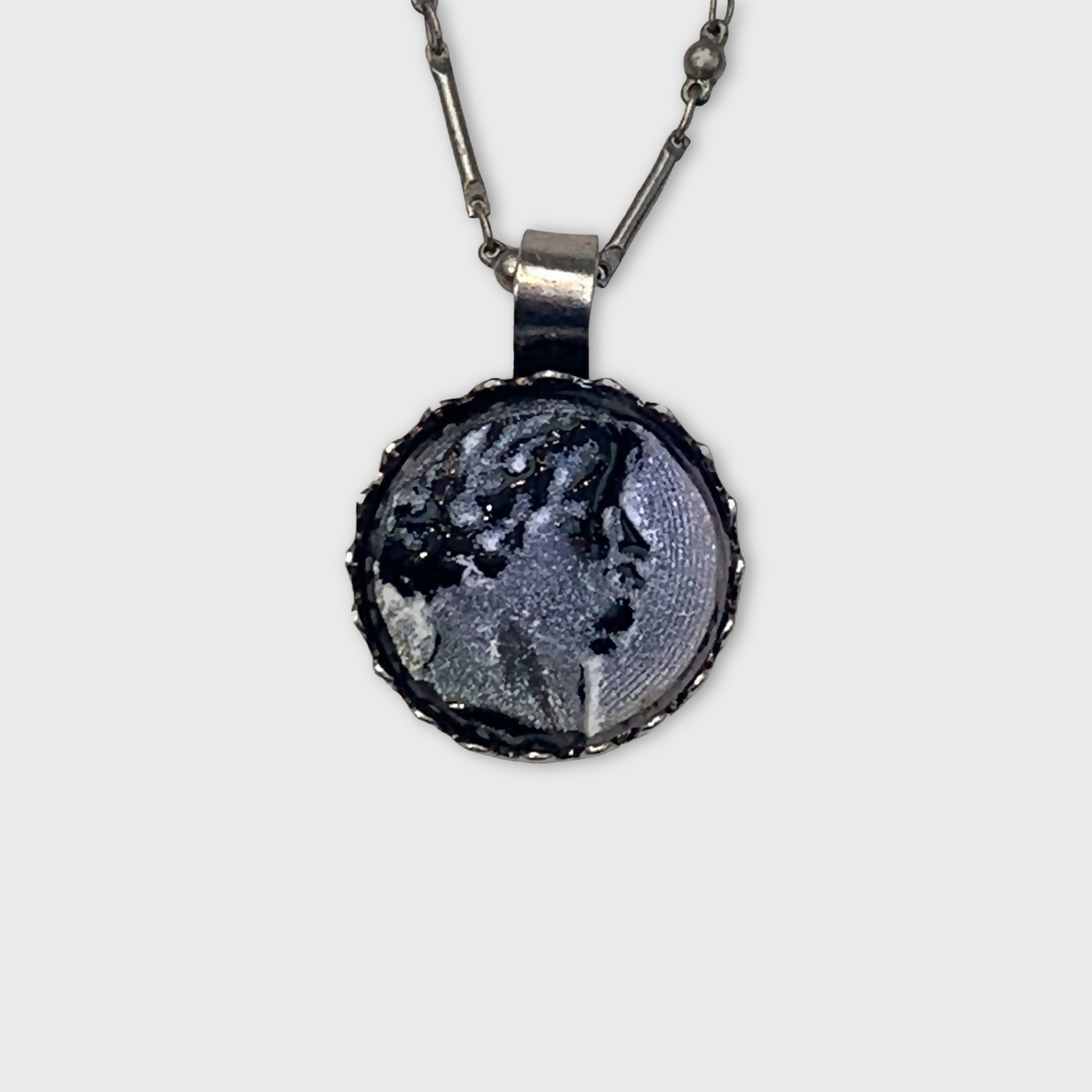 UXqL6HHrwG | EMPREINTES Paris