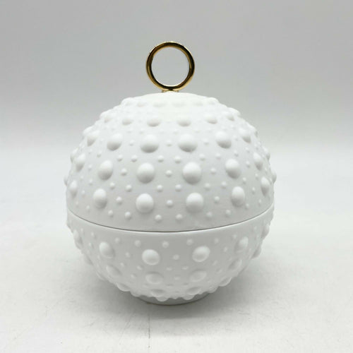 bonbonniere_boule_picots_avec_anneau_en_or_grand_modele_porcelaine_de_limoges_la_seynie copie | EMPREINTES Paris - EMPREINTES Paris