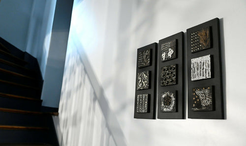 Bas relief tableau grès noir et porcelaine collection triptyque 7 - grassi copie | EMPREINTES Paris - EMPREINTES Paris