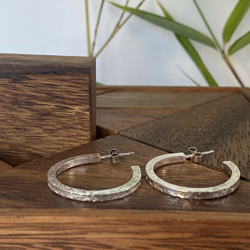 creoles_en_argent_martele_artyssia copie | EMPREINTES Paris - EMPREINTES Paris