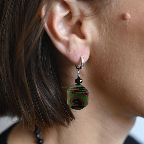 Boucles d'oreilles cachemire vert bouteille | EMPREINTES Paris - EMPREINTES Paris