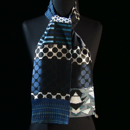 Écharpe intemporelle -Graphique bleu | EMPREINTES Paris - EMPREINTES Paris