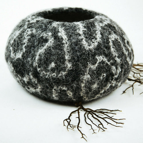 vide_poche_oursin_en_feutre_de_laine_atelier_lanzetta copie 2 | EMPREINTES Paris - EMPREINTES Paris