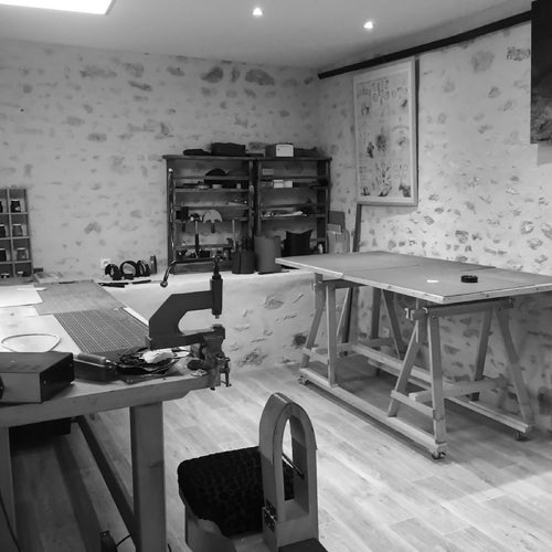 bracelet_en_galuchat_bleu_fermoir_sirena_sylvie_zarnowski copie | EMPREINTES Paris - EMPREINTES Paris