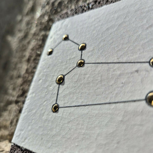 carre_de_pierre_de_lave_emaillee_constellation_du_lion_les_emaux_de_marie copie | EMPREINTES Paris - EMPREINTES Paris